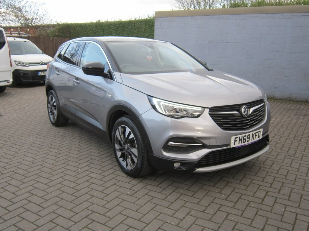 Vauxhall Grandland X 1.2 Turbo Sri Nav Grey