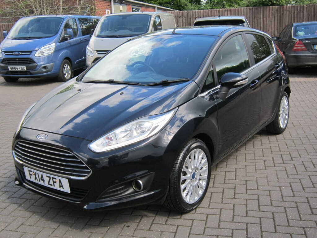 Ford Fiesta 1.0 Ecoboost Titanium FX14ZFA Black #3