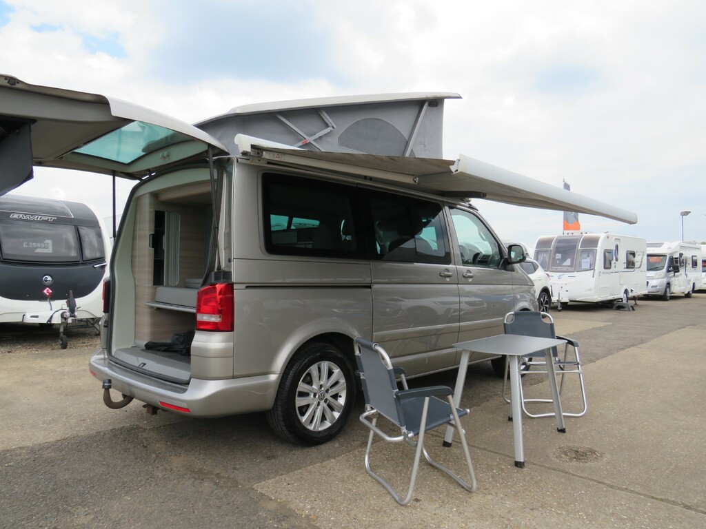 Volkswagen California Se Tdi Bluemotion Technology White #19