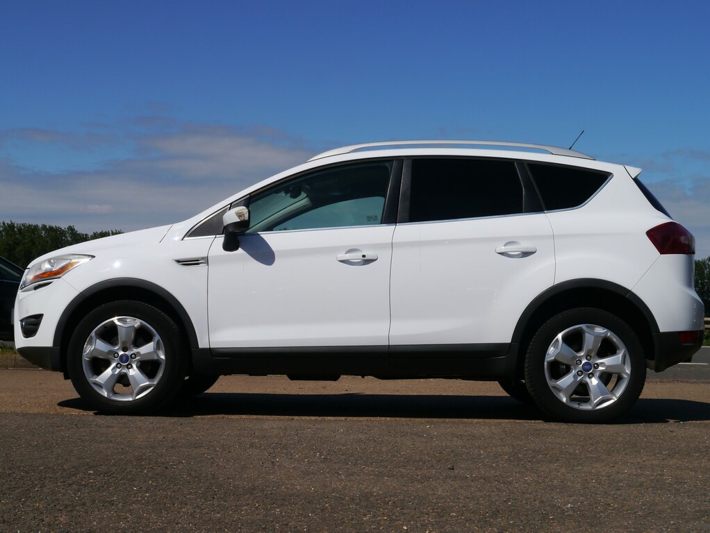 Ford Kuga 2.0 Titanium Tdci  #3