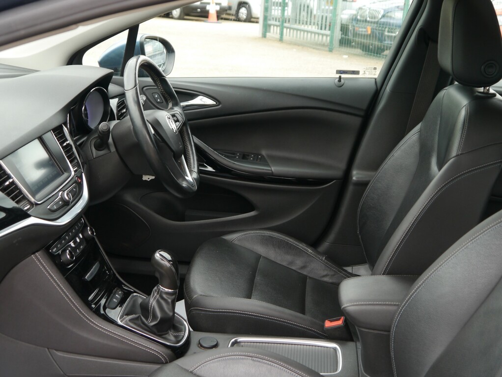 Vauxhall Astra Elite 1.6 Cdti AK66SFO Blue #2