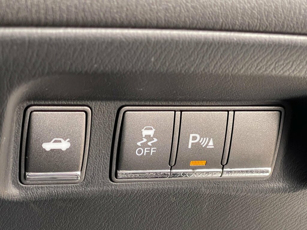 Infiniti Q70 Saloon Grey #35