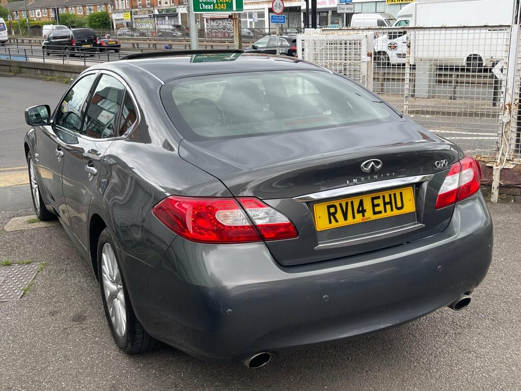 Infiniti Q70 Saloon Grey #10