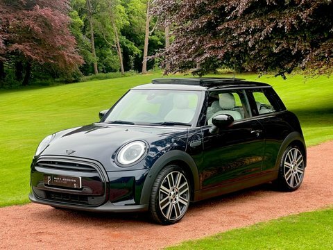Mini Hatch Cooper Exclusive GJ24MVC Black #4