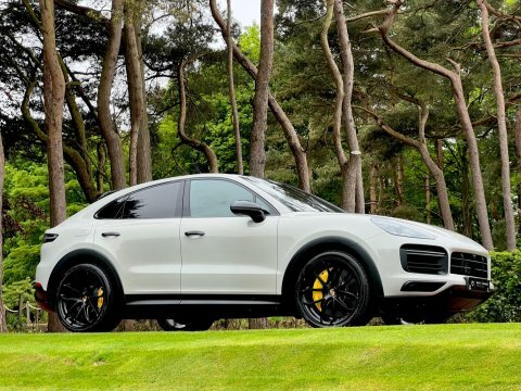 Porsche Cayenne 4.0T V8 Turbo Grey