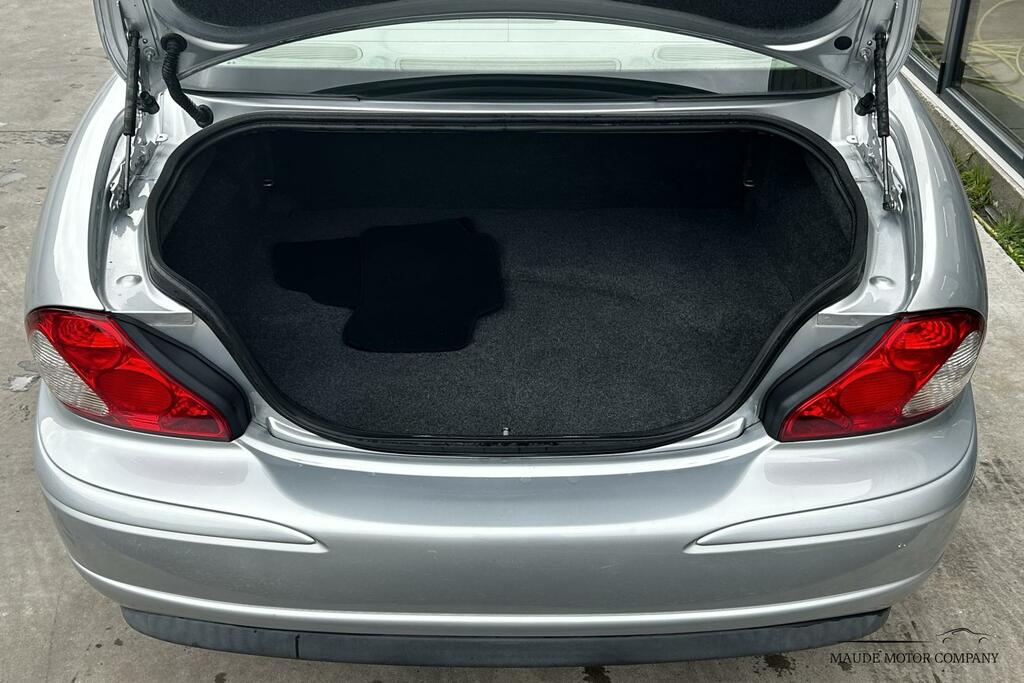 Jaguar X-Type 2.2D S Saloon 159 Gkm, 152 Bhp Silver #6