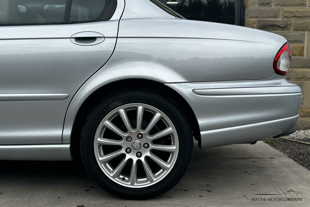 Jaguar X-Type 2.2D S Saloon 159 Gkm, 152 Bhp Silver #5