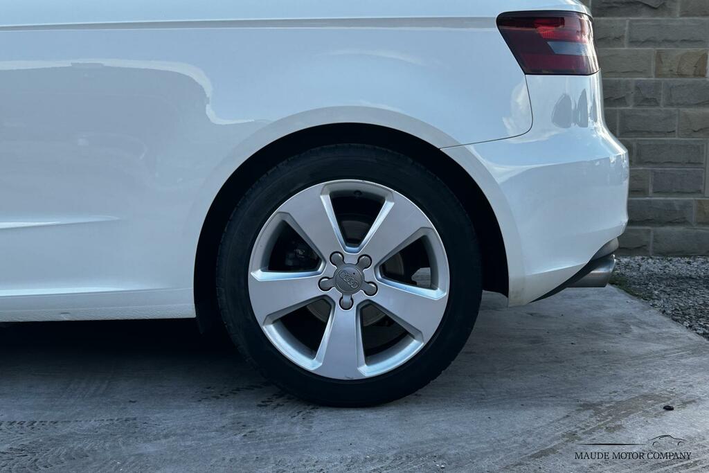 Audi A3 2.0 Tdi Sport Hatchback Euro 6 KM64XMS White #4