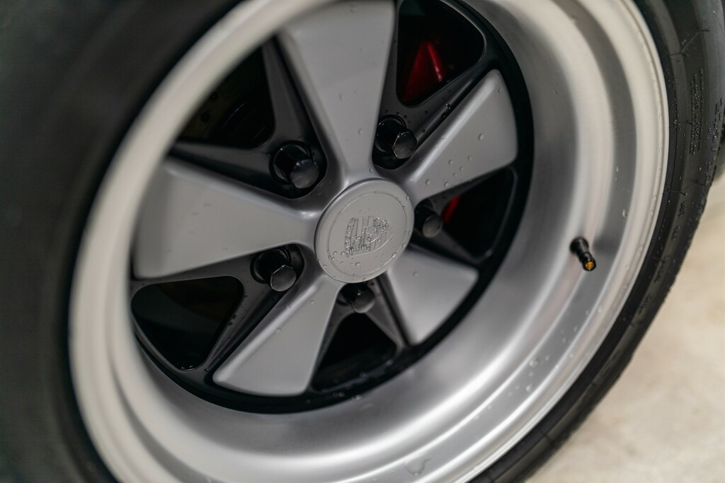 Porsche 911 Targa Black #18