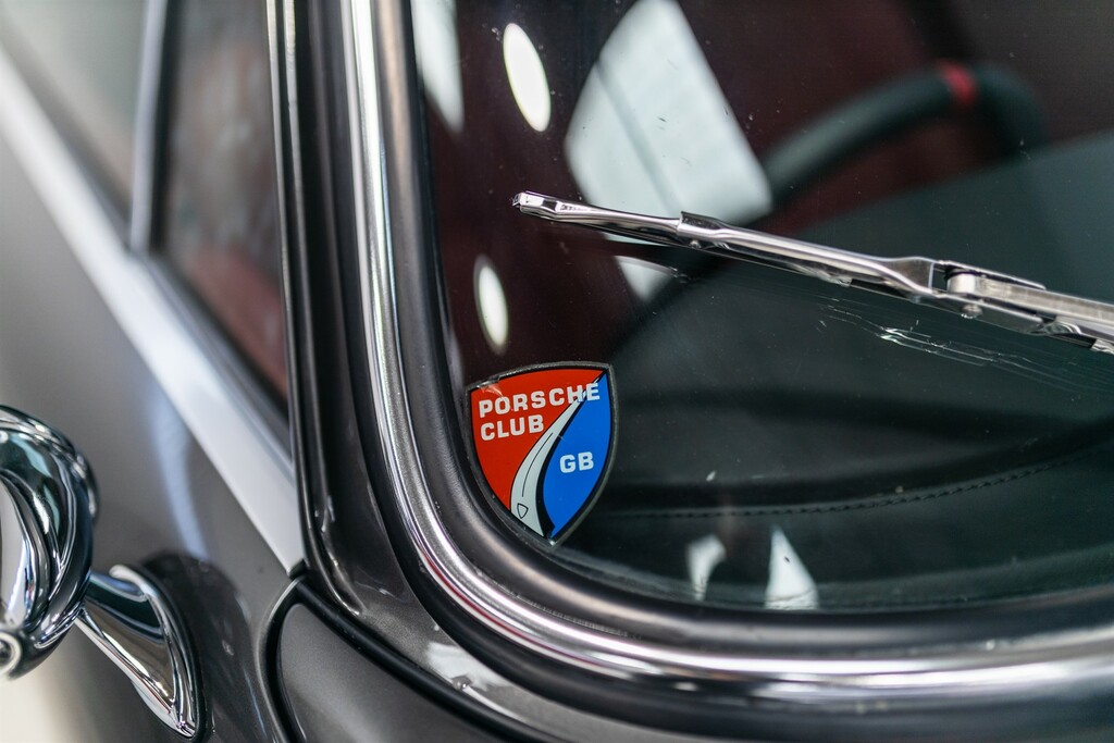 Porsche 911 Targa Black #14