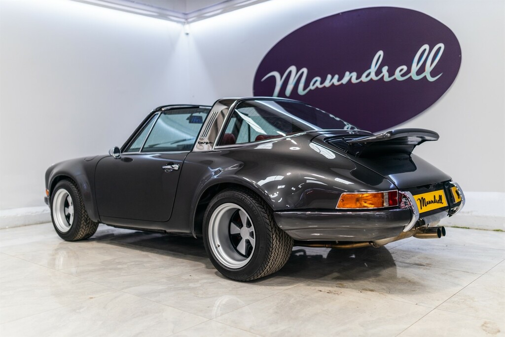Porsche 911 Targa Black #30