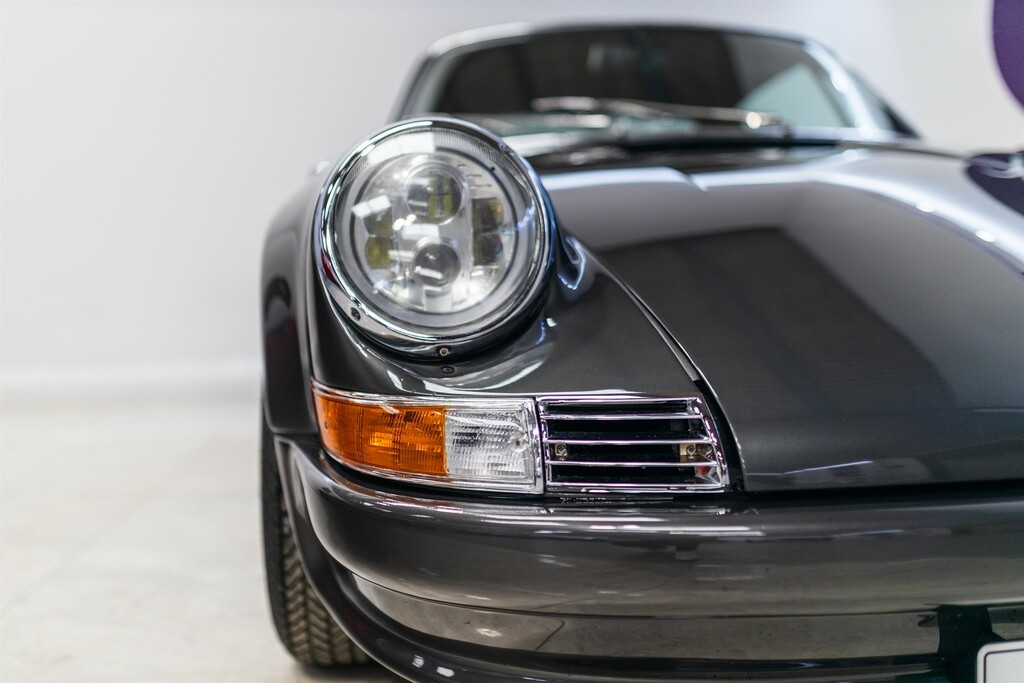 Porsche 911 Targa Black #12