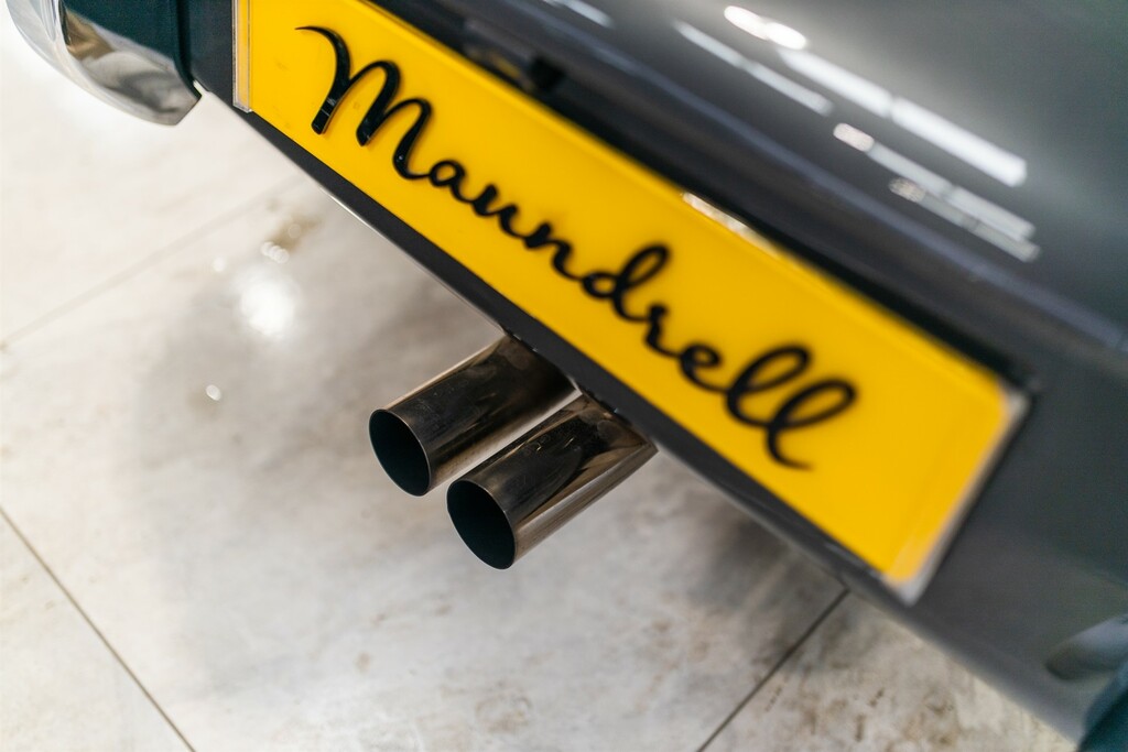 Porsche 911 Targa Black #23