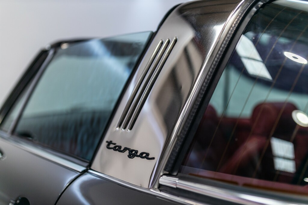 Porsche 911 Targa Black #27