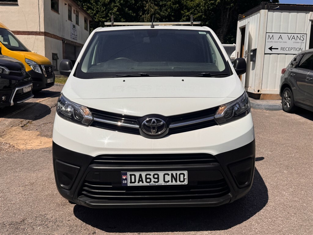 Toyota PROACE 1.5L L1 Icon White #6