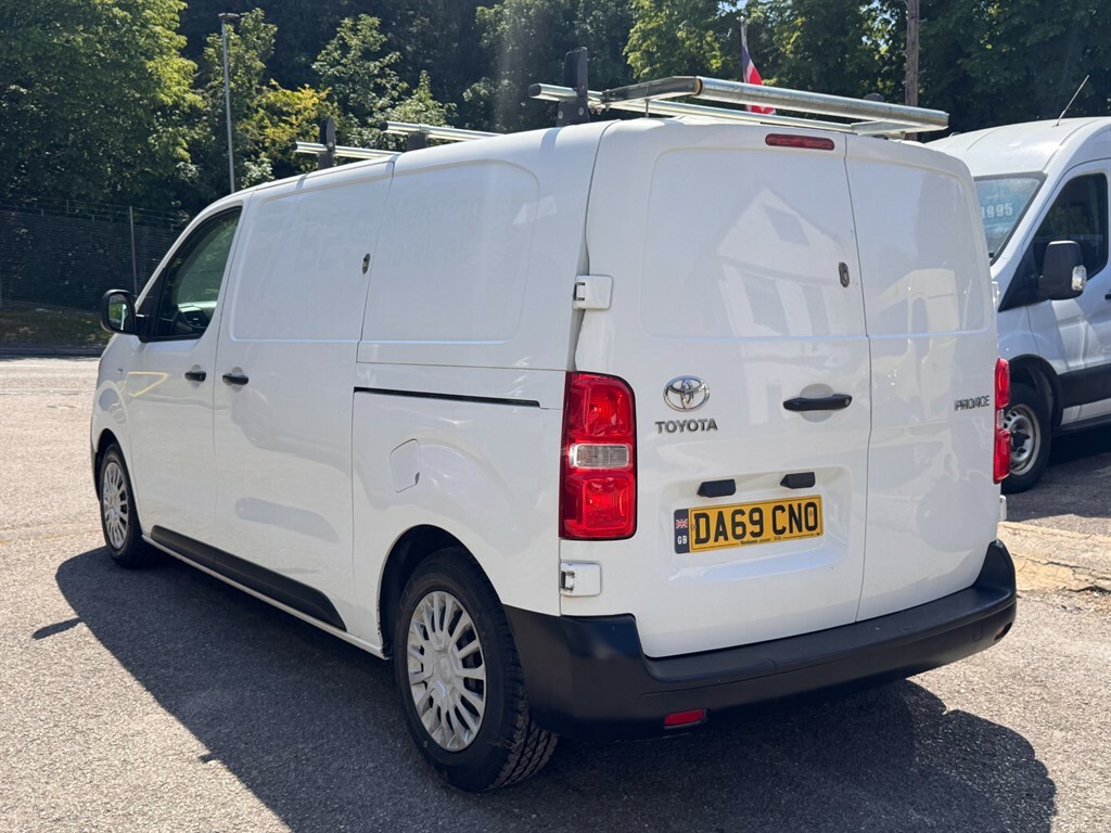 Toyota PROACE 1.5L L1 Icon White #5