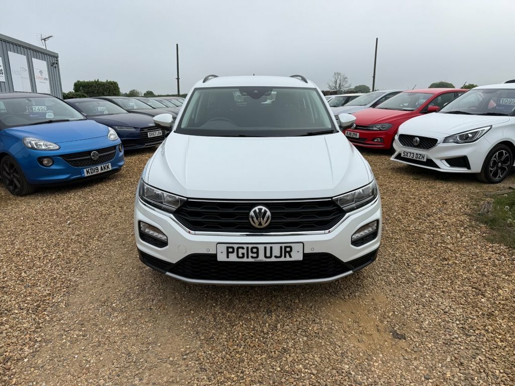 Volkswagen T-Roc 1.6L Se PG19UJR White #2