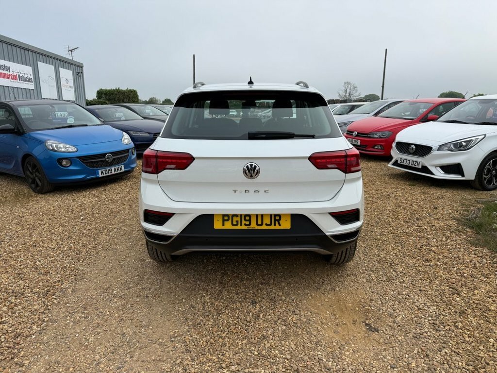 Volkswagen T-Roc 1.6L Se PG19UJR White #6