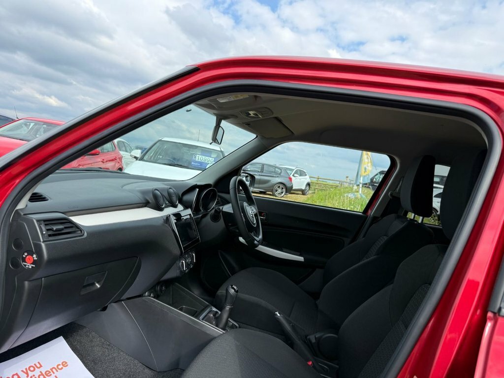 Suzuki Swift 1.2L Sz-l KM24NZX Red #4