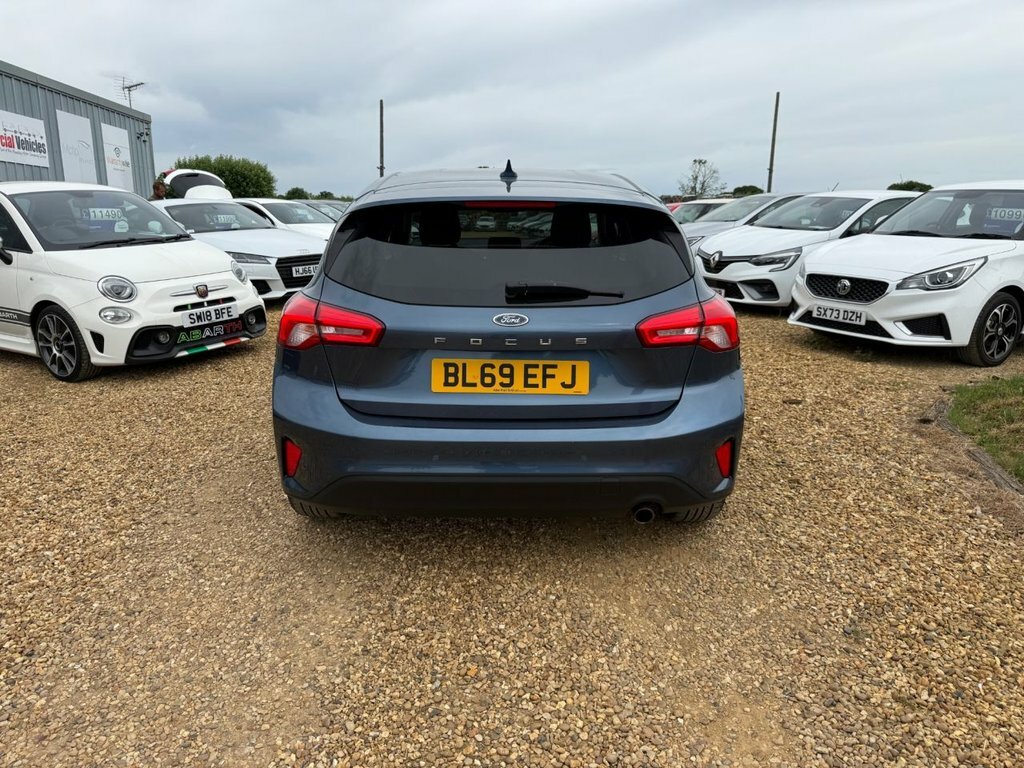 Ford Focus 1L Titanium BL69EFJ Blue #6