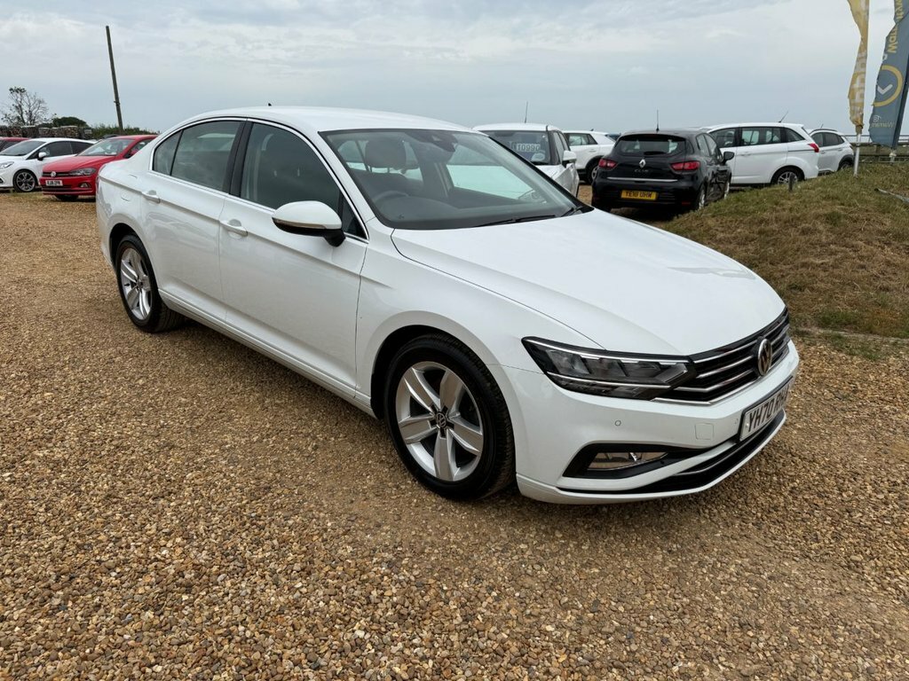 Volkswagen Passat 2L Se Nav YH70RHA White #5