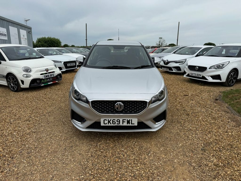 MG MG3 1.5L Exclusive Silver #2