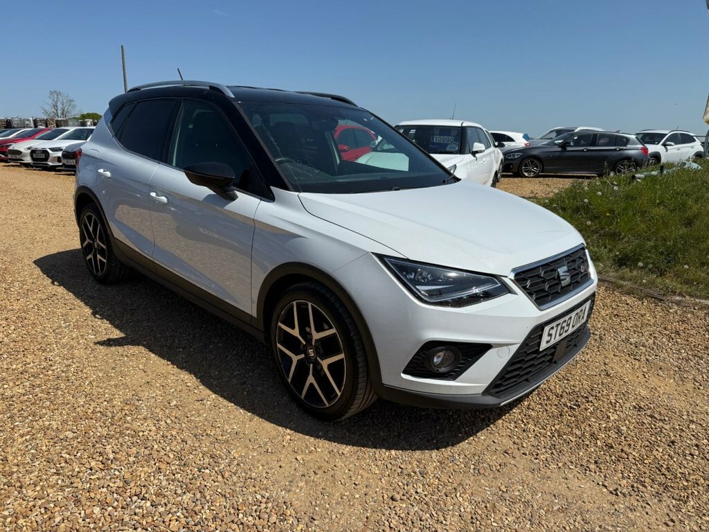 Seat Arona 1L Fr Sport White