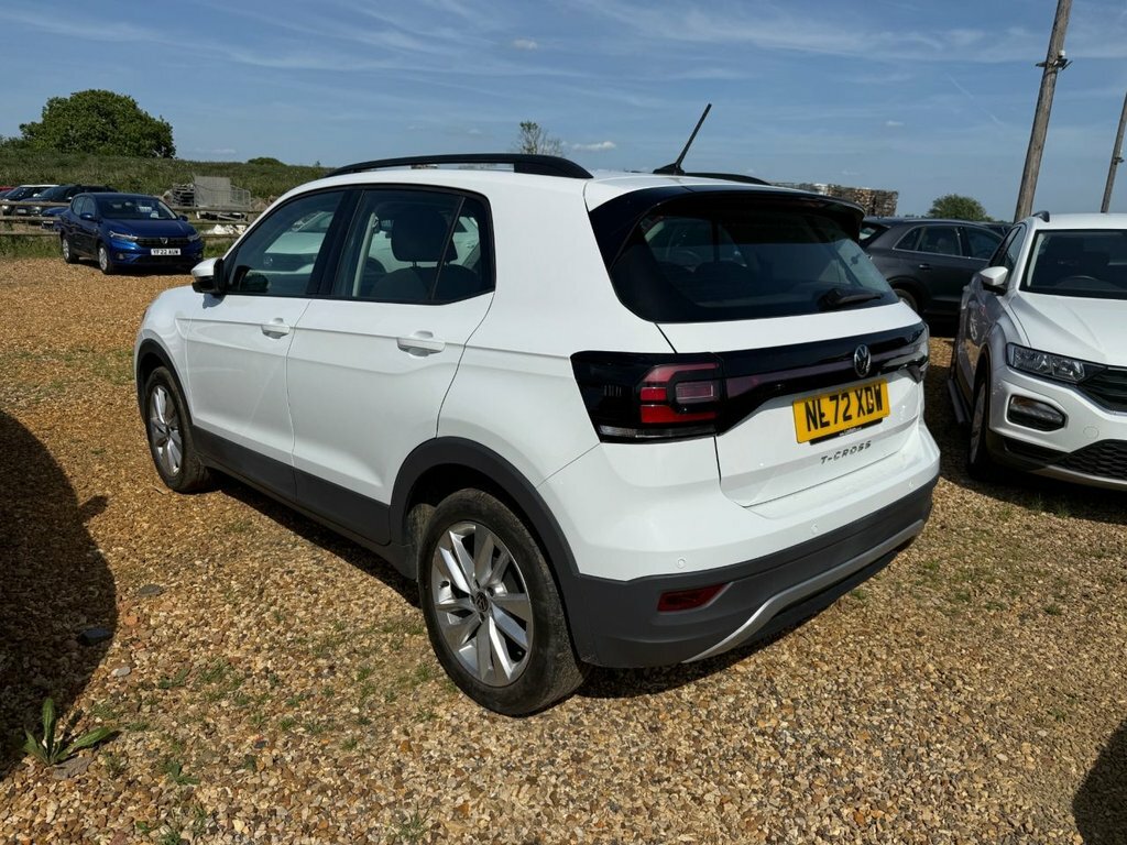 Volkswagen T-Cross 1L Se NL72XDW White #2