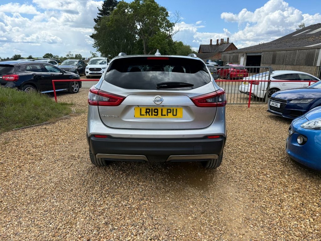 Nissan Qashqai 1.3L Tekna LR19LPU Silver #6