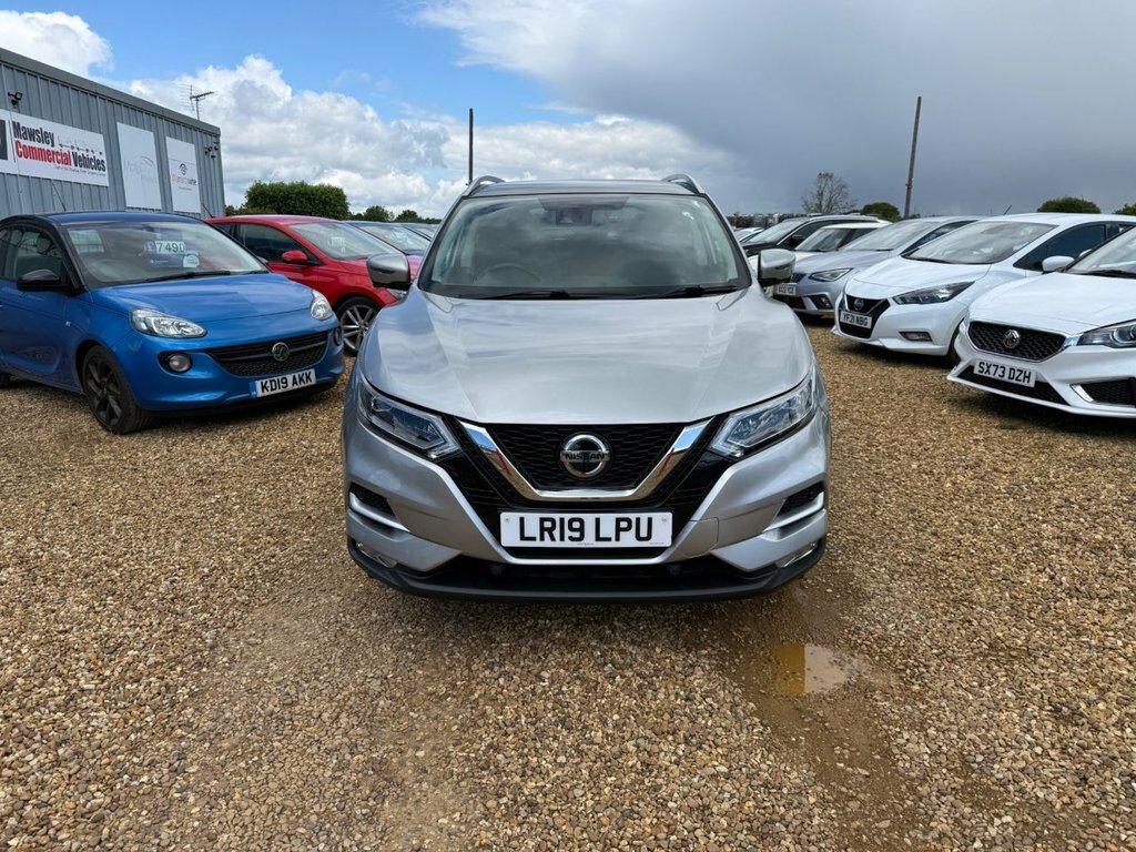 Nissan Qashqai 1.3L Tekna LR19LPU Silver #2