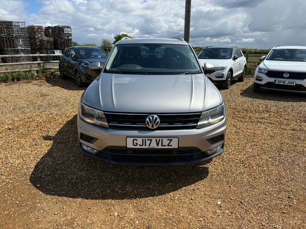 Volkswagen Tiguan 2L Se Navigation GJ17VLZ Silver #2