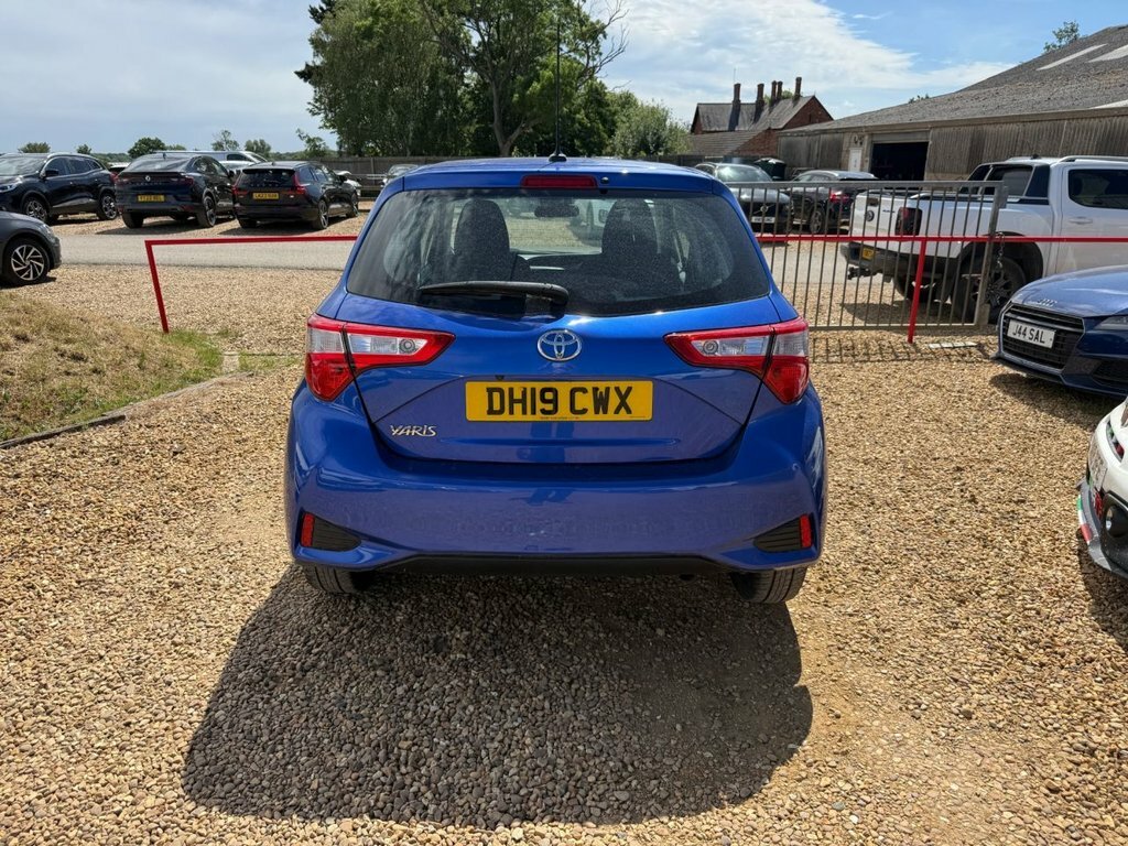 Toyota Yaris 1.5L Icon DH19CWX Blue #6
