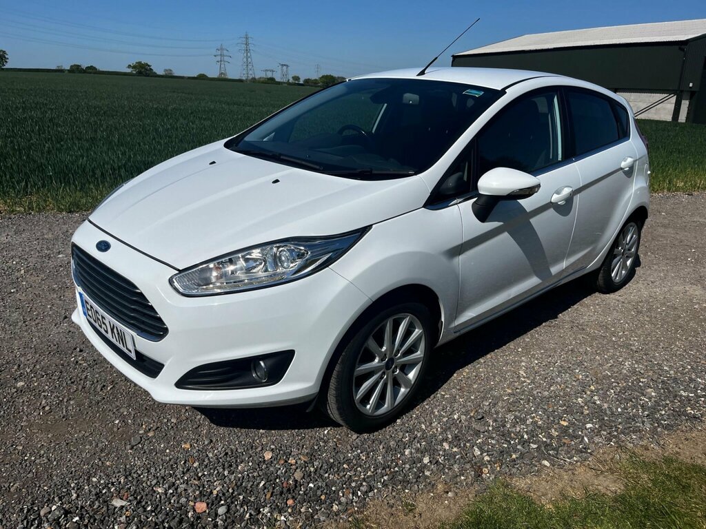 Ford Fiesta 1.0T Ecoboost Titanium Hatchback 