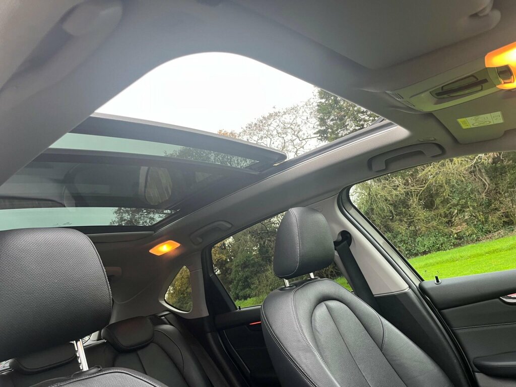 BMW 2 Series Active Tourer 2.0 218D Luxury Mpv Euro 6 Ss Silver #4