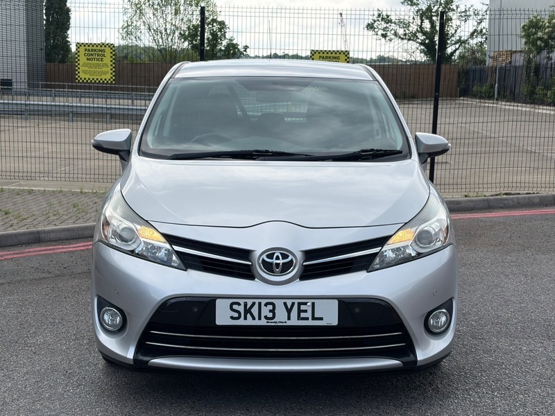 Toyota Verso 1.6 V-matic Icon Mpv Silver #5