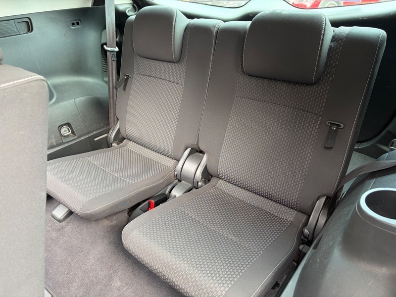 Toyota Verso D-4d Excel White #21