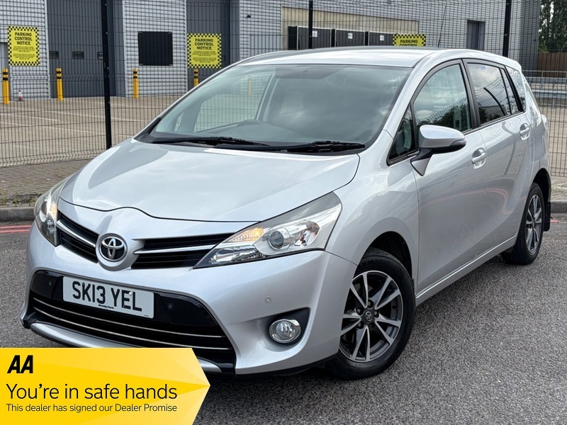 Toyota Verso 1.6 V-matic Icon Mpv Silver