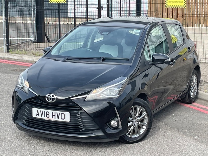 Toyota Yaris 1.5 Vvt-i Icon Hatchback Black