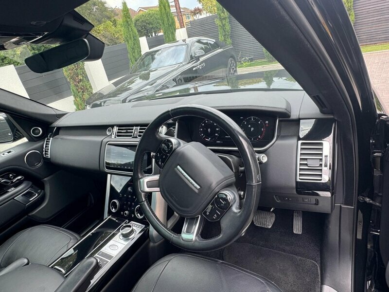 Land Rover Range Rover 3.0-range-rover-vogue-d-mhev-auto-5dr KY21BYC Black #3