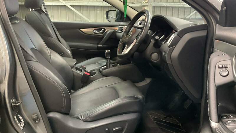 Nissan Qashqai 1.5-Qashqai-tekna-dci-5dr BV14XMC White #3