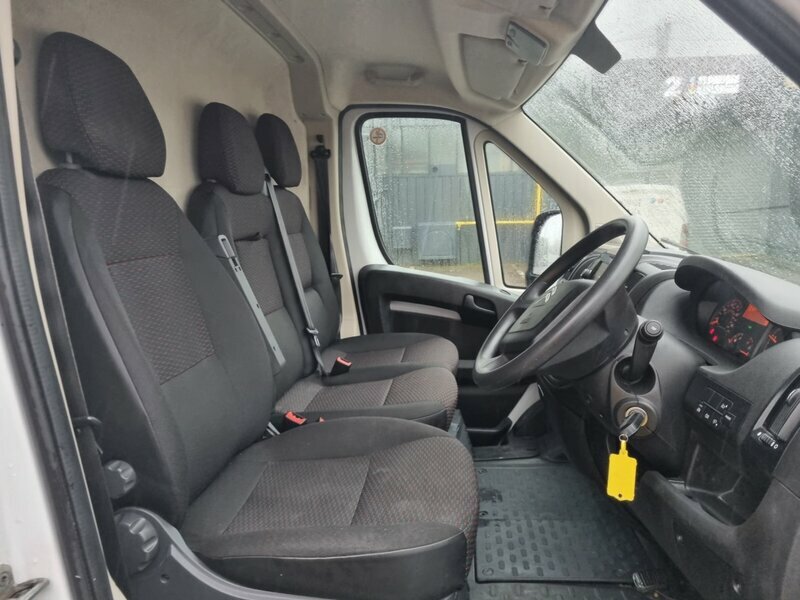 Citroen Relay 2.2-Relay-35-l3h2-enterprise-blue-hdi-ss-0dr LC72UZP White #3