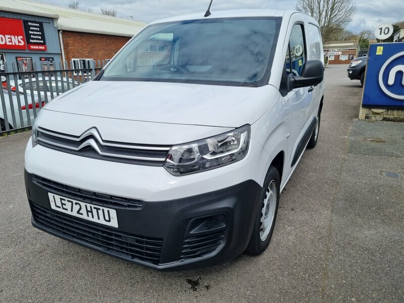 Citroen Berlingo 1.5-Berlingo-1000-enterprise-edition-bluehdi-0dr White
