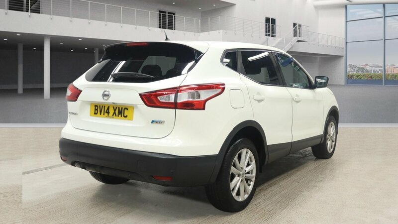 Nissan Qashqai 1.5-Qashqai-acenta-premium-dci-5dr VK67WUC Grey #6