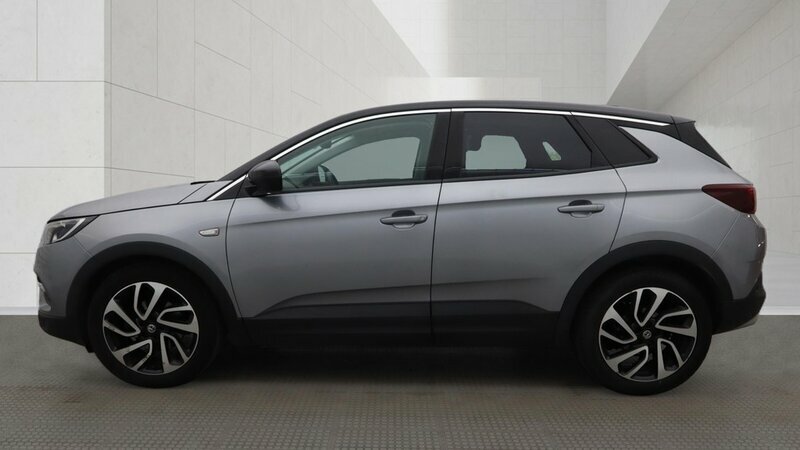 Vauxhall Grandland X 1.2-Grandland-x-elite-nav-t-ss-5dr DY68UYB Grey #2