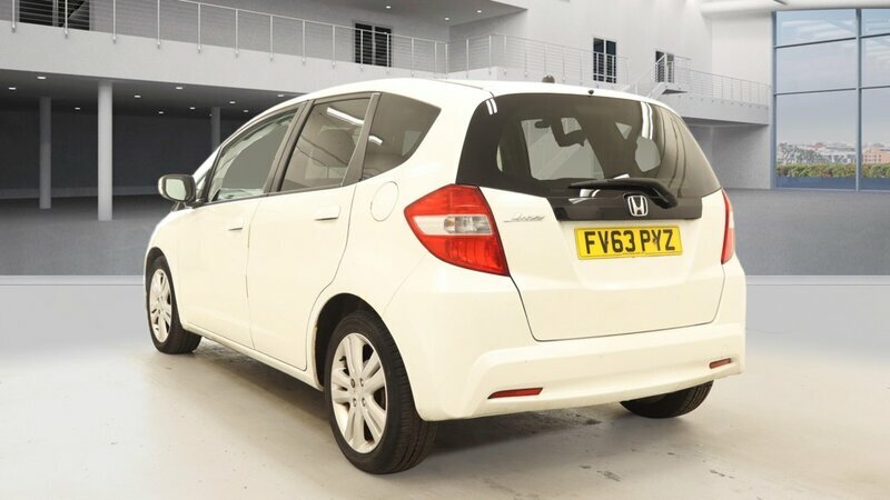 Honda Jazz 1.3-Jazz-i-vtec-ex-5dr CP10AXT Black #2