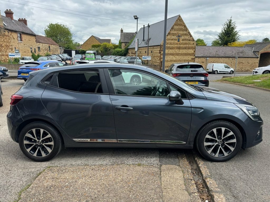 Renault Clio 1L Iconic HV20TYU Grey #4