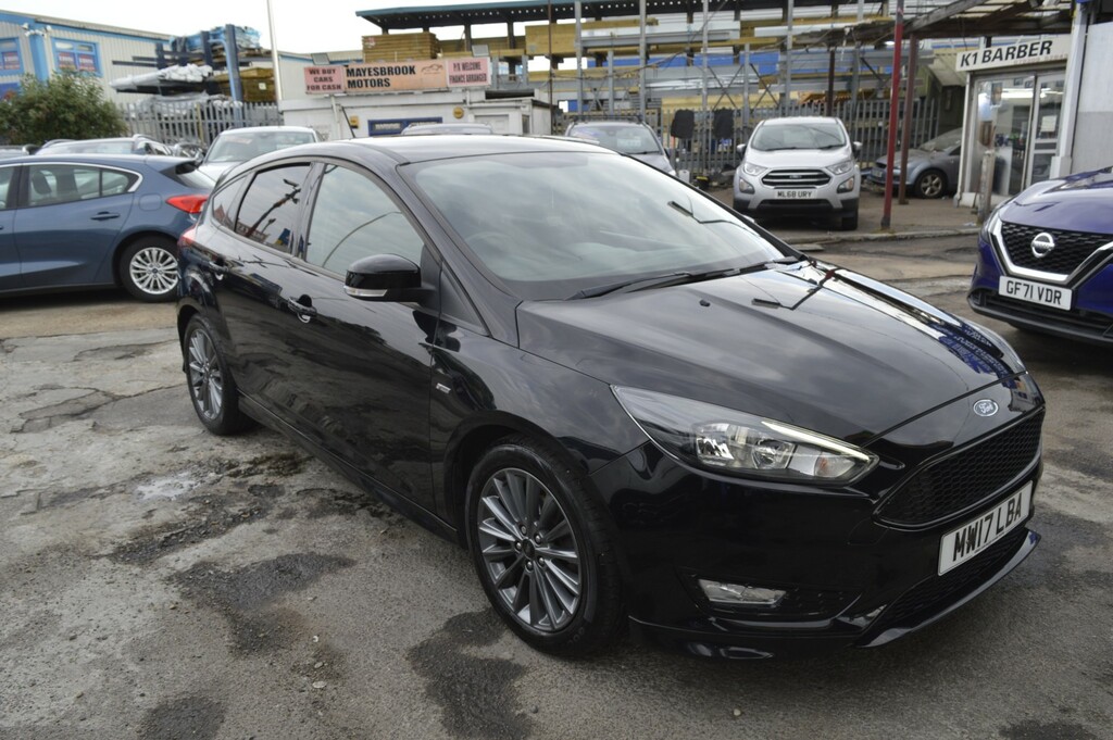 Ford Focus Hatchback 1.0 T Ecoboost St-line 2017 Black