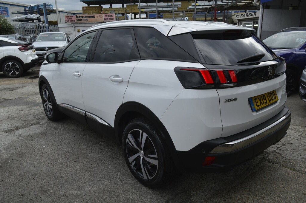 Peugeot 3008 Suv 1.2 Puretech Allure 2019 EX19UDD White #4