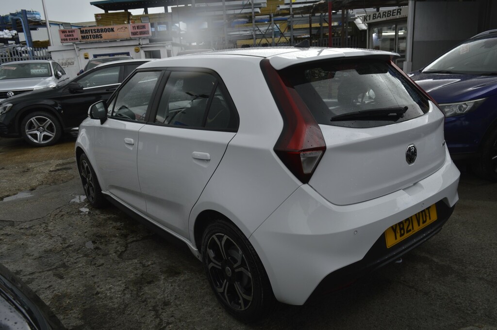MG MG3 Hatchback 1.5 Vti-tech Exclusive Nav 2021 YB21VDT White #4