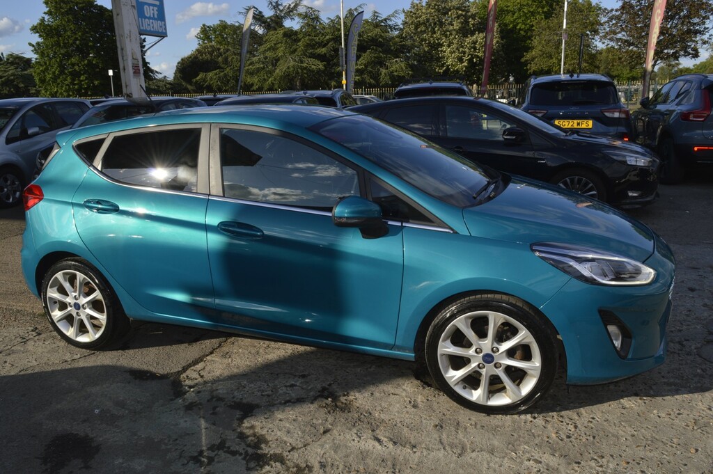 Ford Fiesta Hatchback 1.0 T Ecoboost Titanium 2018 SY18UNR Blue #6